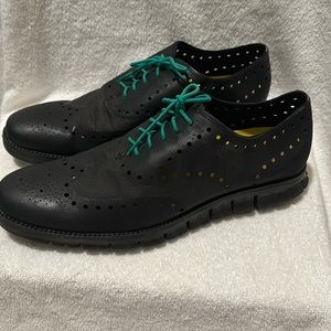 Cole Haan ZERGRAND No Stitch Oxford in Black Men’s size 11. Worn 1 or 2 times